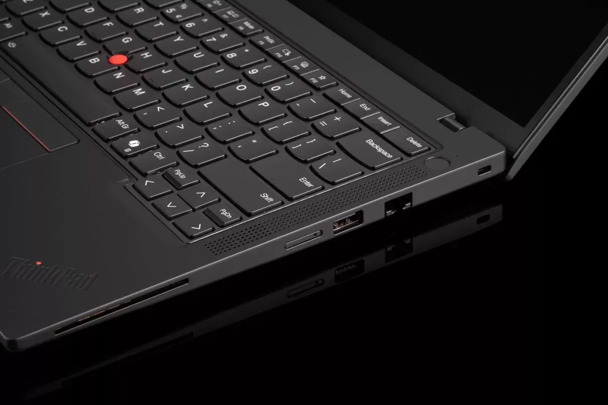 ThinkPad Lenovo T14 Gen 5 AMD