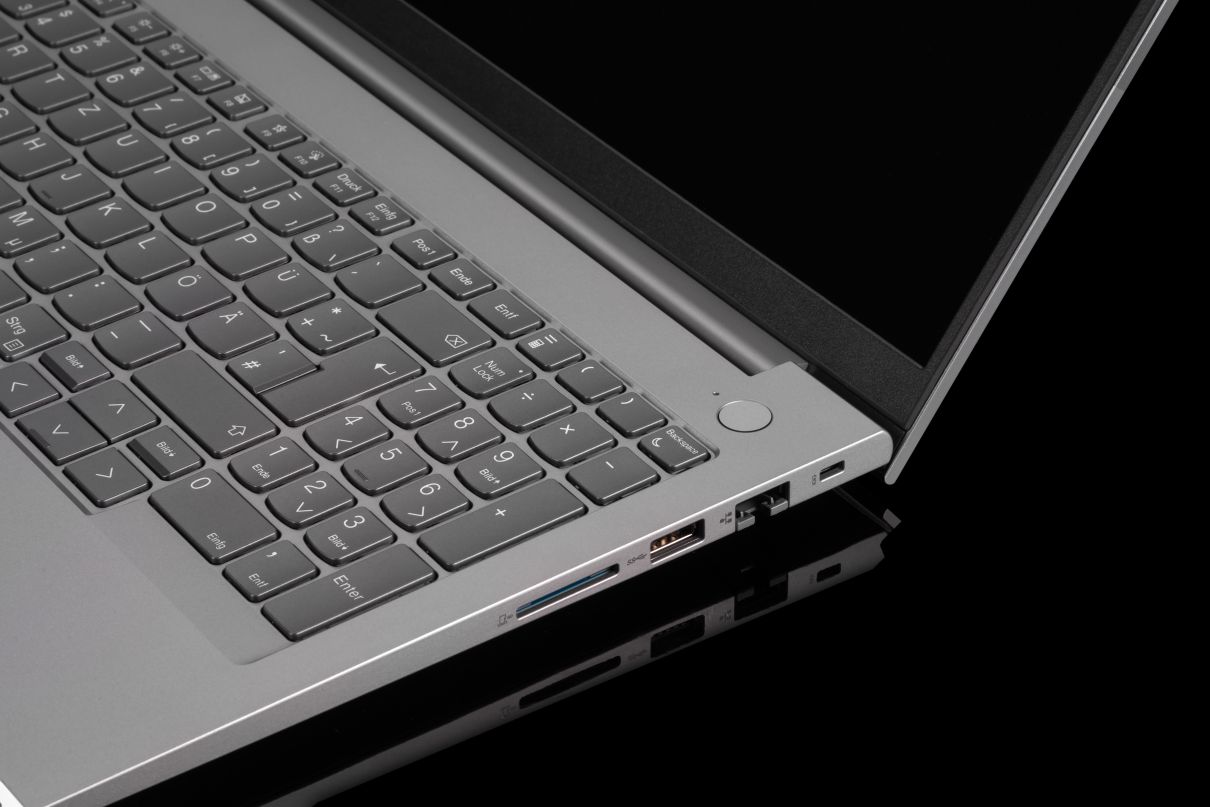 Lenovo ThinkBook 16 G6 AMD 21KK002FPB - Digitmedia.pl Lenovo ThinkBook 16 G6 AMD 21KK002FPB - Digitmedia.pl