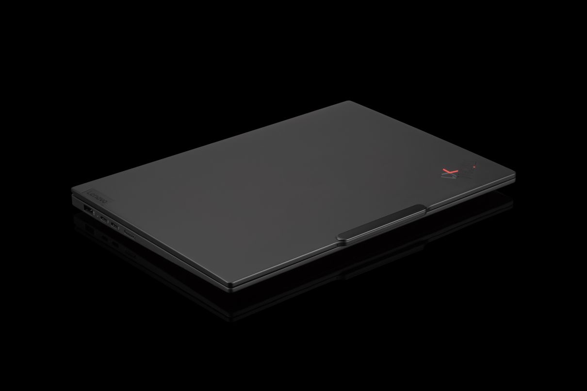 Lenovo ThinkPad X1 Carbon Gen 12 pokrywa