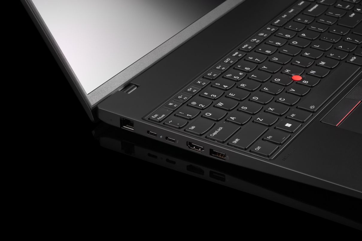Lenovo ThinkPad L16 Gen 1 AMD matryca