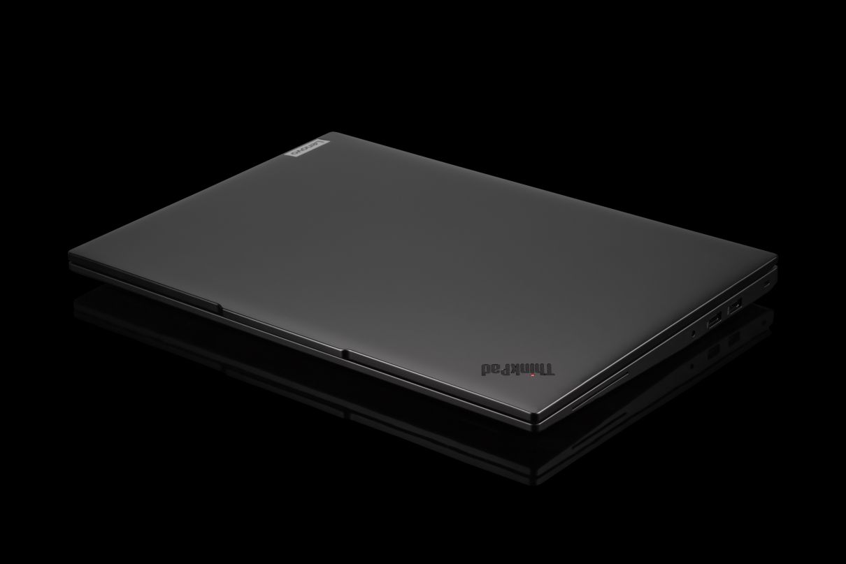 Lenovo ThinkPad L16 Gen 1 AMD pokrywa