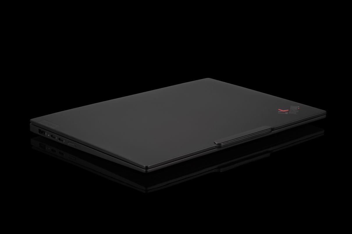 ThinkPad X1 Carbon Gen 13 obudowa