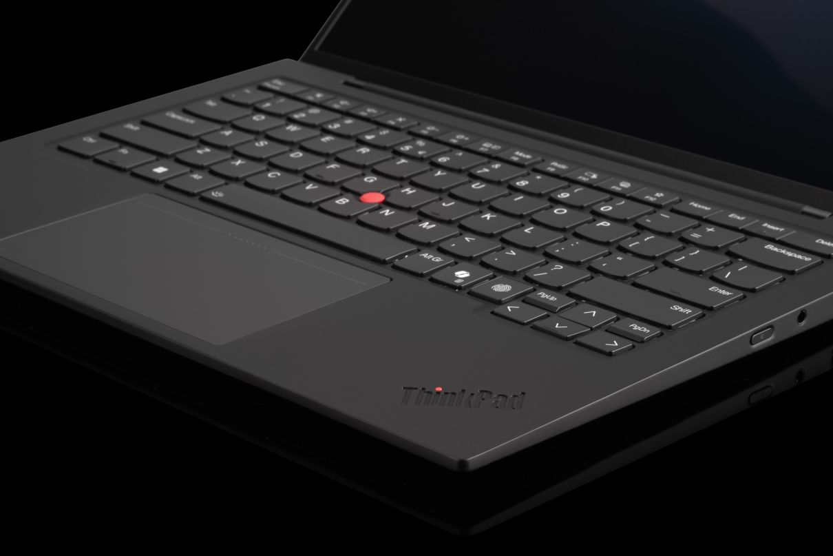 Lenovo ThinkPad X1 Carbon Gen 13 21NS004UPB - Digitmedia.pl