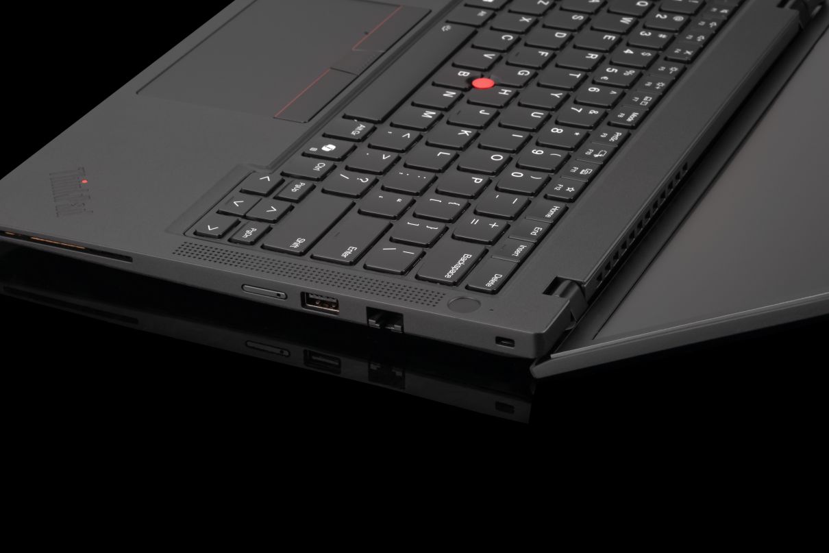 Lenovo ThinkPad P14s Gen 6 AMD